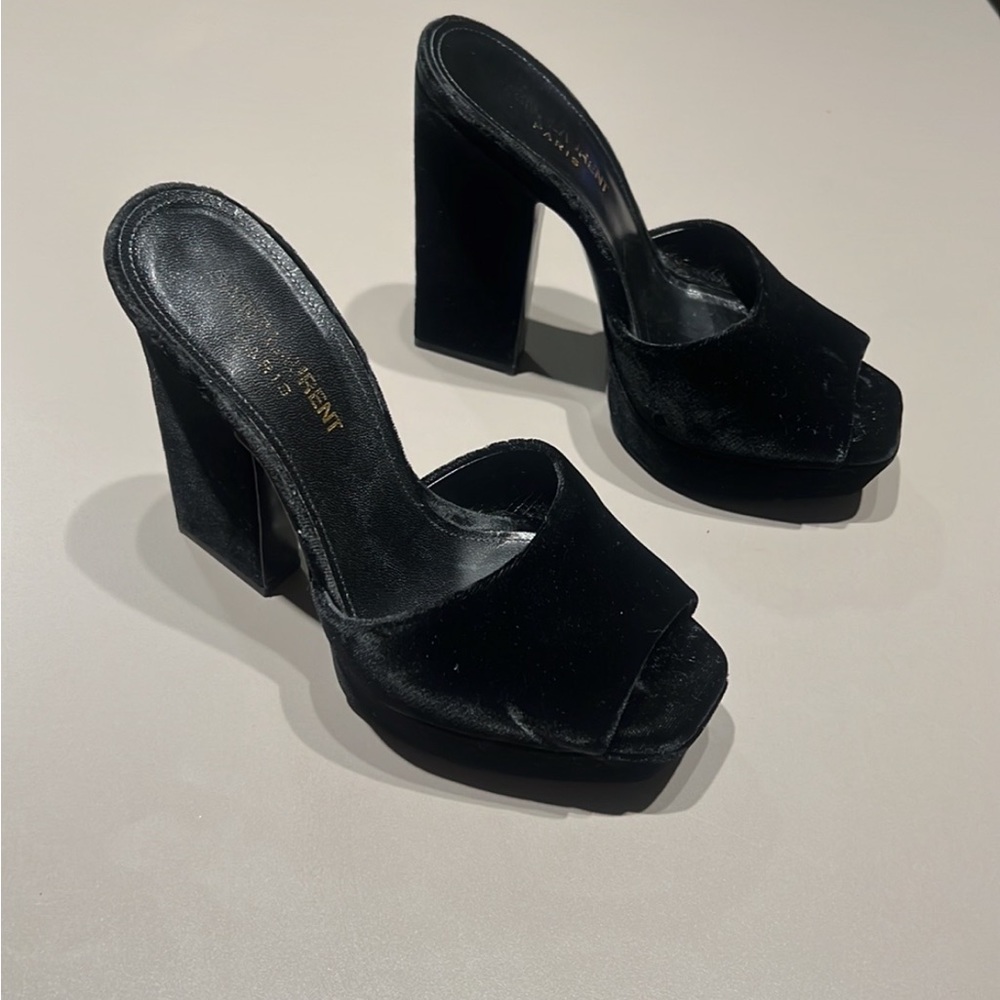 Saint Laurent Heels - Picture 4 of 4